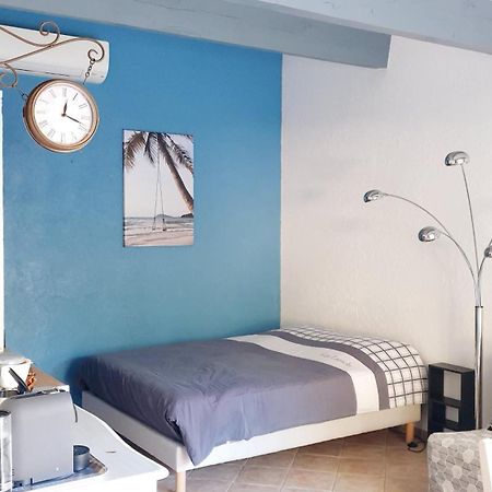לה קרו Studio 33 M2 Au Calme Proche Hyeres מראה חיצוני תמונה
